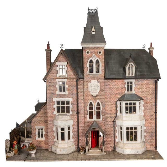 LADY BARBARA SPEAKE’S DOLLS HOUSE COLLECTION

With all the excitement & chaos of the Online Showcase, we didn’t have a spot to post about an extraordinary dolls house collection that was sold at Chiswick Auctions last week.

Lady Barbara Speake was an incredible lady. I knew her originally as the owner of a stage school in West London (I attended a rival ballet school nearby) What I later found out was that she was also a huge dolls house fanatic. Hidden away in an extension on the back of her home was a collection of over 100 dolls houses & vignettes. She could be seen at our shows buying new bits & bobs to bring these houses to life, because that is what she liked…telling stories. 

We have recently posted a story on our NEWS page of our website about her collection. The variety of houses was incredible & you could see exactly what was going on in each scene (she had a great sense of humour!). One of her pupils was Phil Collins & they became friends. She recreated his recording studio in one of the scenes. 

Caroline Hamilton always used to use students from her Stage School as porters at the Festival (helping exhibitors load & unload), so when I took over in 2005, I asked Barbara if they could continue to help out, but she declined saying they couldn’t have the time off school. I continue to employ young students as porter though from all walks of life so I think this tradition continues.

The photos are some of the many houses featured in the auction. All have gone on to new homes where I am sure they will be loved & cared for.

Click the link in our bio to read more about her amazing collection.

Our next show is the KDF Christmas Show at Kensington Town Hall on November 28th & 29th Tickets are available via our website.

#dollshouse #storytelling #shrinkyourworld #philcollins